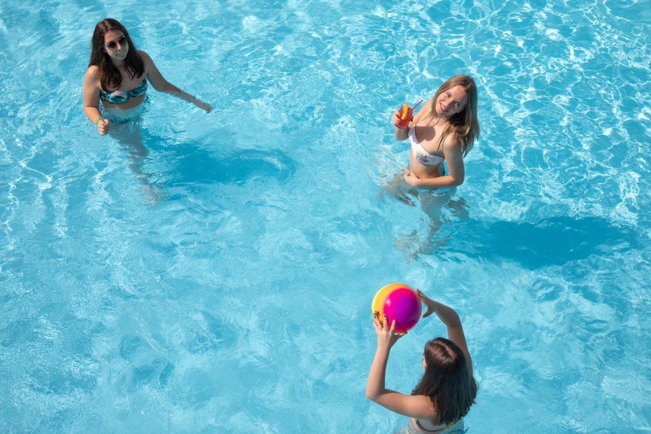 Hotel Roma Residenza Червія Екстер'єр фото